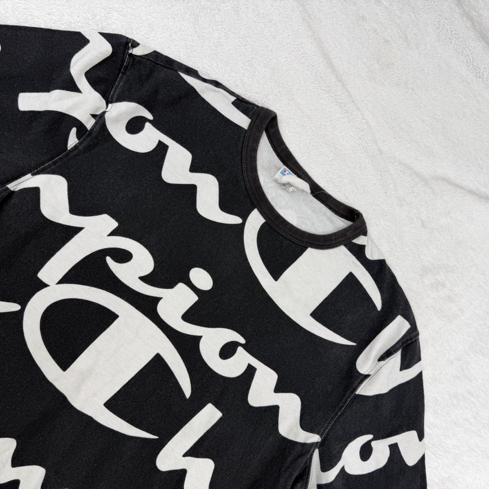 Vintage Champion All Over Print Script Logo T-Shirt Mens L Streetwear Tee
